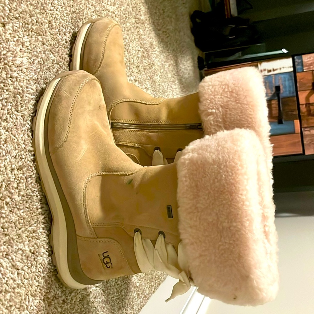 Ugg Bow Tie Boots